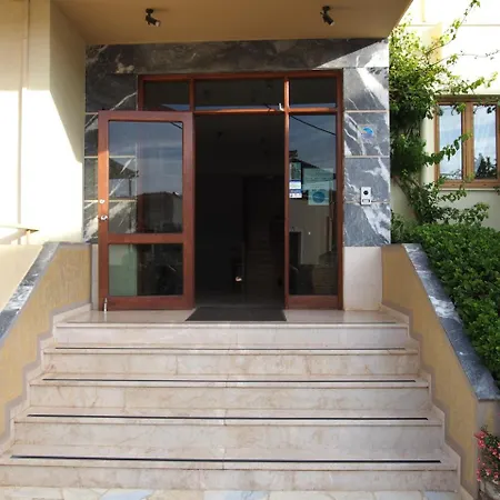 Hotel Stoupa Sztúpa