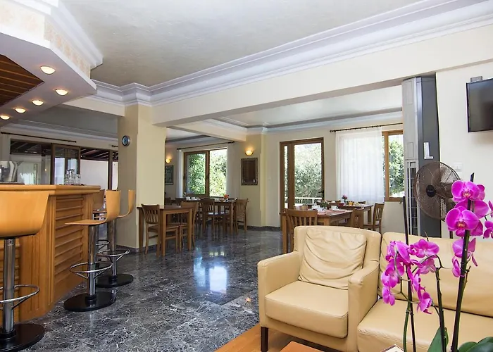 Hotel Stoupa Casa de hóspedes Stoúpa